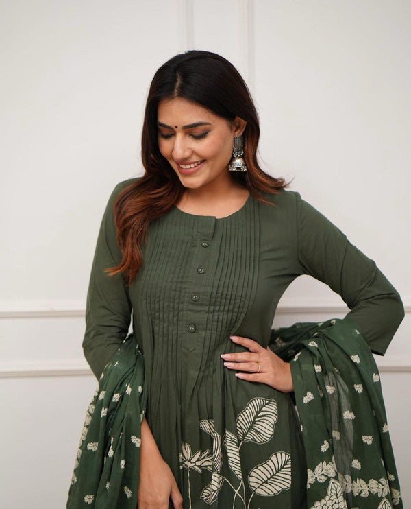 Pure Cotton Kurti with Self Print, Pant, and Mulmul Printed Dupatta