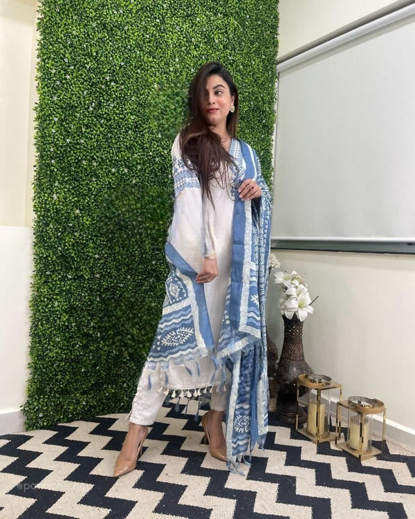 Handloom Cotton Flex Kurta Pant and Khadi Silk Dupatta Set