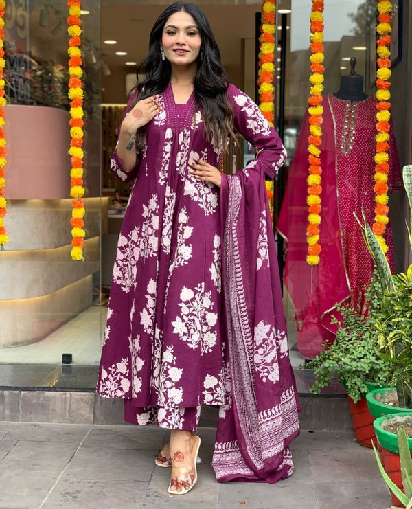 Pure Cotton Anarkali 3-Piece Set With Full Neck Embroidery